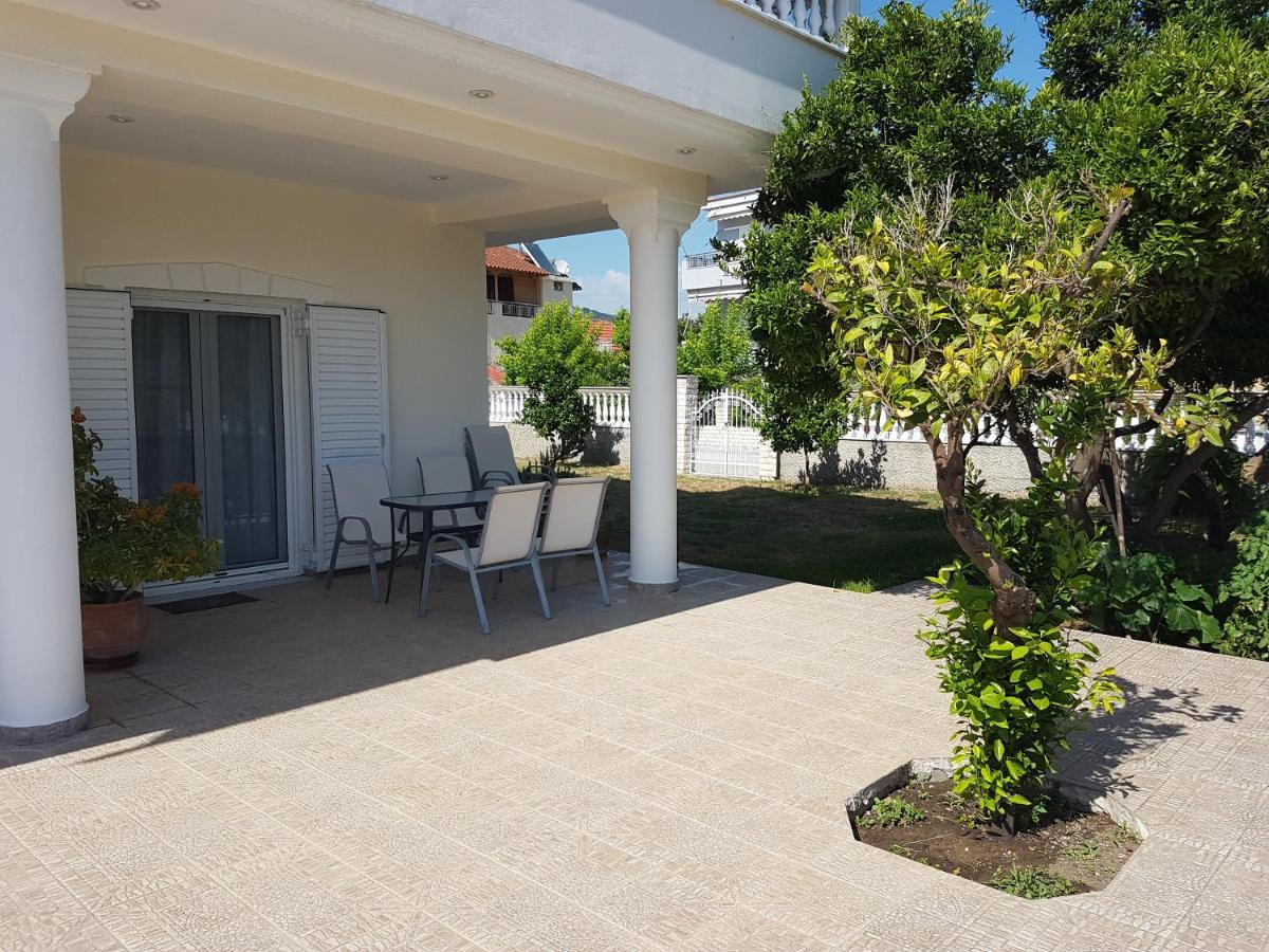 Konstantinos Apartments Ammoudia Exteriér fotografie