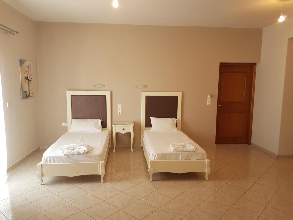Konstantinos Apartments Ammoudia Exteriér fotografie
